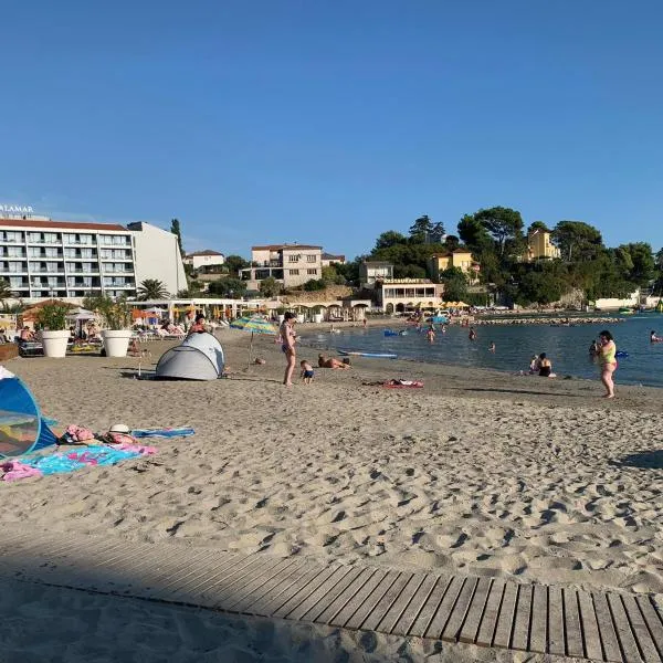 Apartment Frida Rab，位于班约勒的酒店