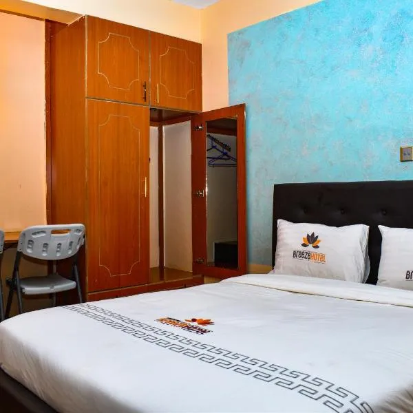 Breeze Hotel Nyahururu，位于Oljoro Orok的酒店