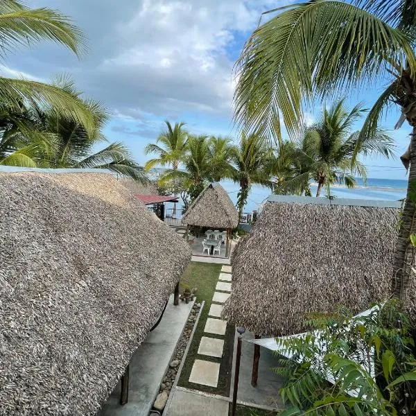 San Carlos Surf Resort & Eco Lodge，位于Río Mar的酒店
