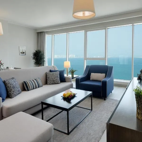 Centara West Bay Hotel & Residences Doha,位于多哈的酒店