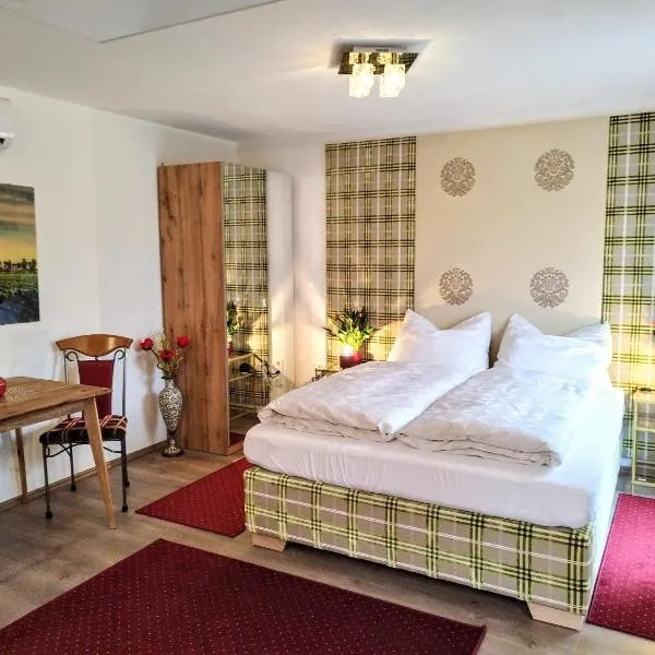 Tinyhouses am Neusiedlersee，位于费尔特拉科什的酒店