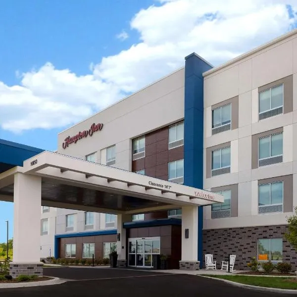 Hampton Inn Crown Point, In，位于Cedar Lake的酒店