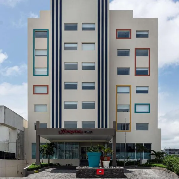 Hampton by Hilton Veracruz Boca Del Rio，位于韦拉克鲁斯的酒店