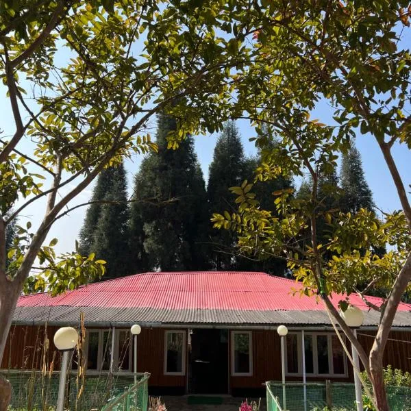 Dilpali Home Cum Farm stay，位于Sukhia Pokhari的酒店