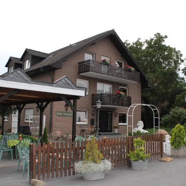 Gästehaus Veronika，位于阿尔滕贝格的酒店