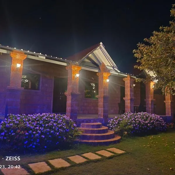 INFINITY HOUSE，位于马哈巴莱斯赫瓦尔的酒店
