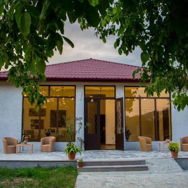 Zhebota garden Tianeti，位于Tʼianetʼi的酒店