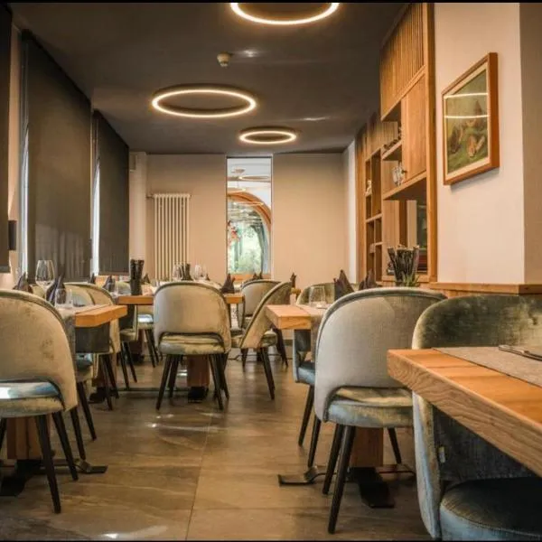 Hotel Eccher 3 stelle Superior，位于梅扎纳的酒店