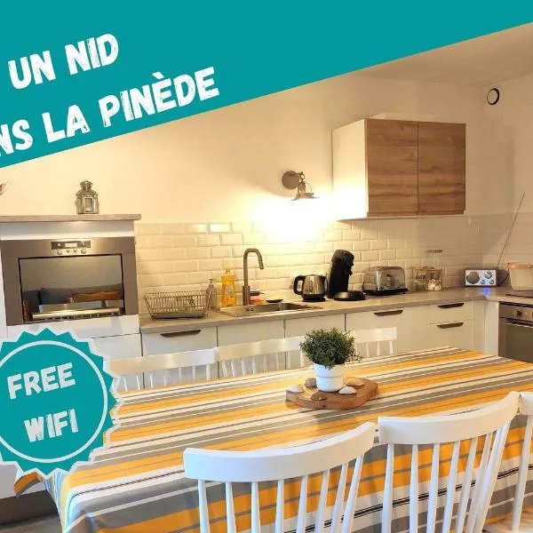 Un Nid dans la Pinède，位于拉卡诺的酒店