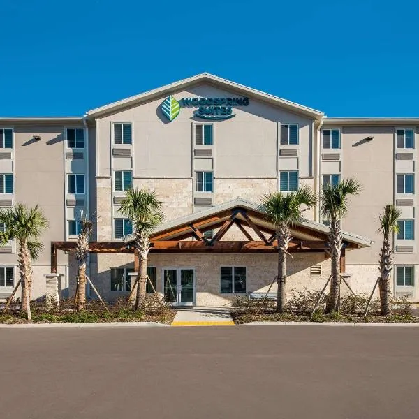 WoodSpring Suites Wesley Chapel-Tampa，位于兰奥莱克斯的酒店