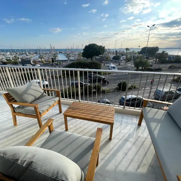 Appartement bord de mer avec piscine，位于圣罗兰度瓦的酒店
