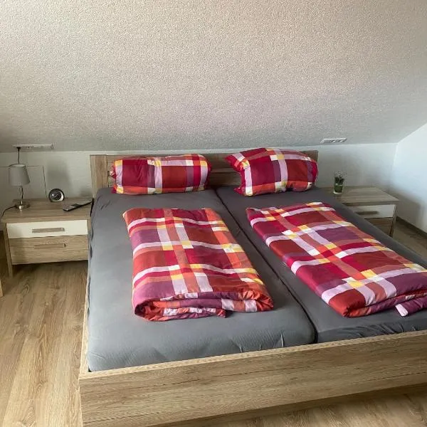 Hohennneuffen Blick，位于博伊伦的酒店