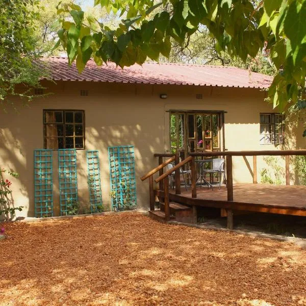 Acacia Cottage，位于Mashendus的酒店