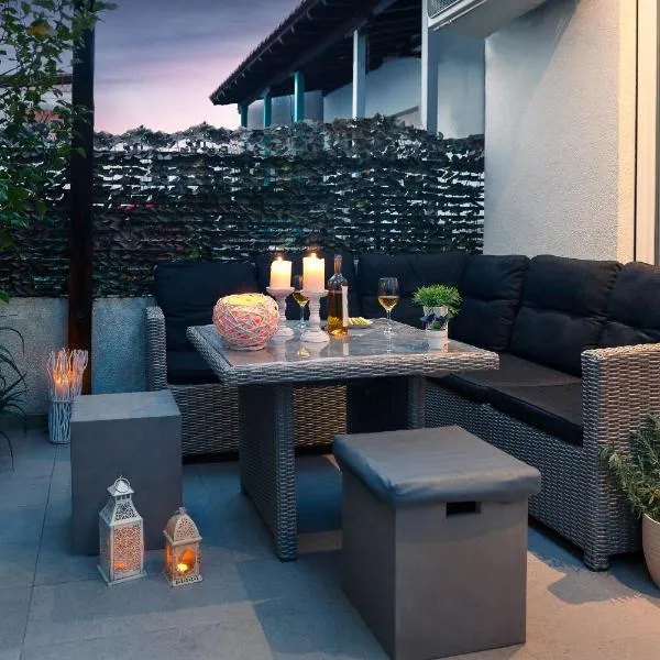 Villa Pearl，位于波利克罗诺的酒店