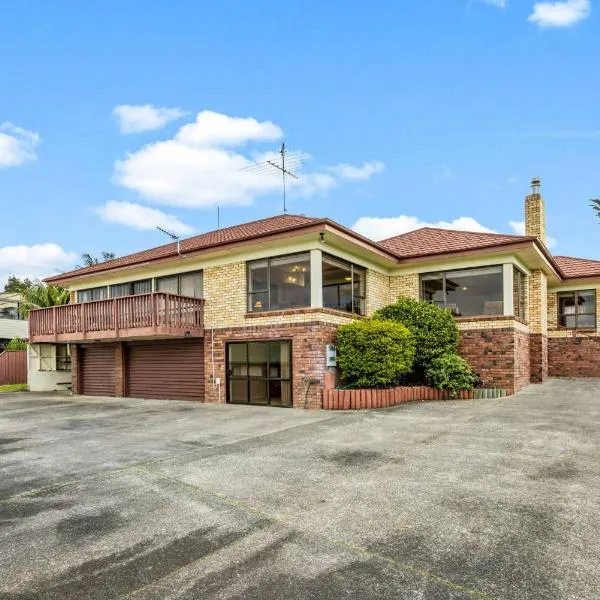 Auckland Howick Sea View House，位于奥克兰的酒店