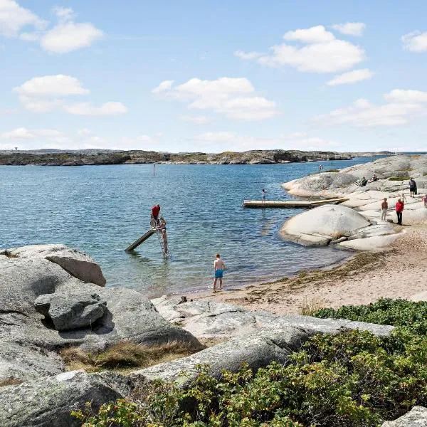 First Camp Solvik-Kungshamn，位于Väjern的酒店