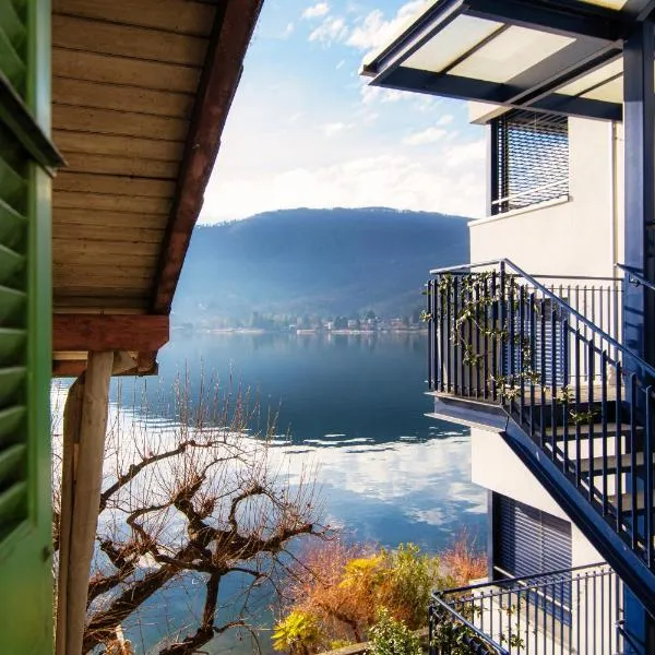 Mansarda Verde by Quokka 360 - cosy attic apartment with lake view，位于蓬泰特雷萨的酒店