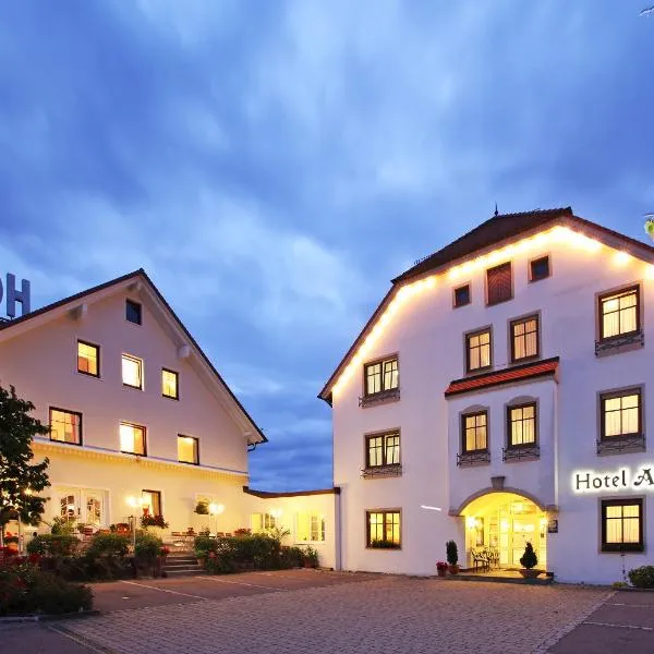 阿德勒餐厅酒店，位于Rotenbach的酒店