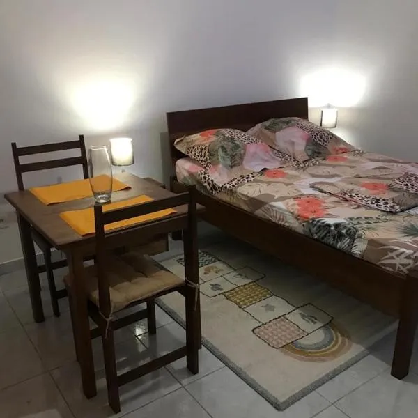 Appartement T1，位于Saint-Louis的酒店