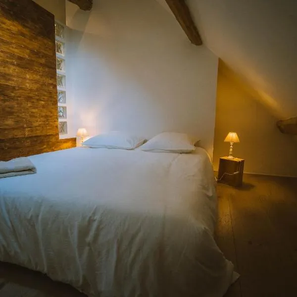 Bleausard’s Guest House, cozy place next to river，位于Grez-sur-Loing的酒店