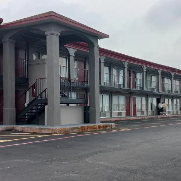 Red Roof Inn Fort Worth West，位于White Settlement的酒店