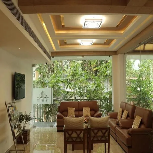 HOTEL HILLWAY，位于奎隆的酒店