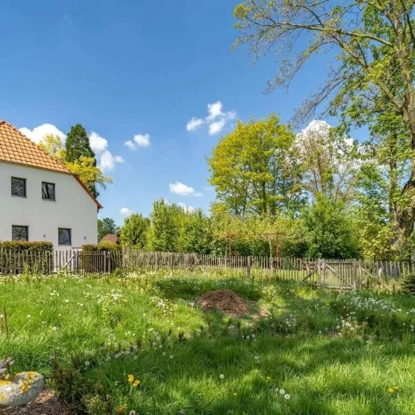 Die Himmlische - Gemütliche Ferienwohnung zum Entspannen，位于克莱沃的酒店