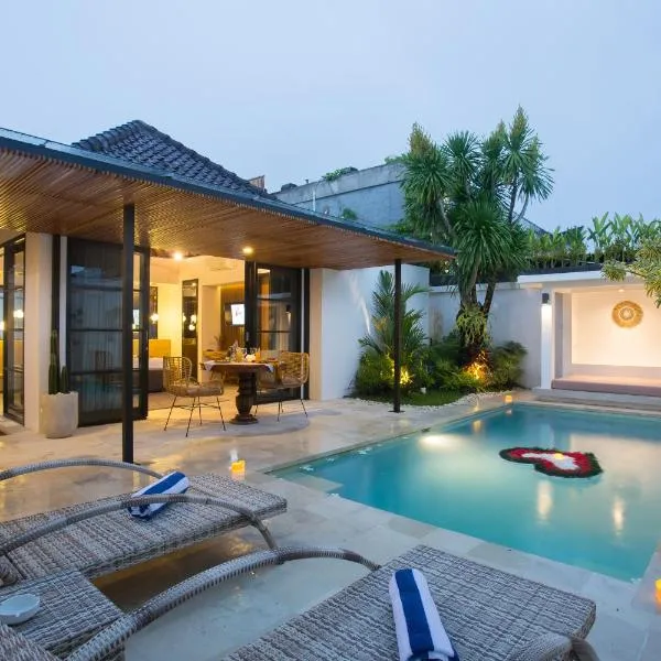 The Kon's Villa Bali Seminyak，位于塞米亚克的酒店