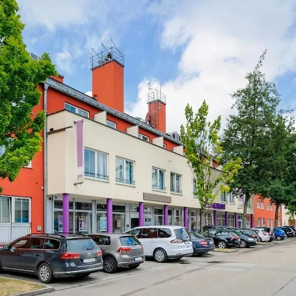 PLAZA INN Regensburg，位于雷根斯堡的酒店
