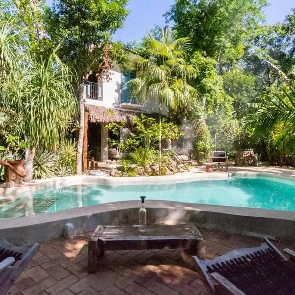 VerdeAmar Eco Lodge Jungle Retreat，位于Chemuyil的酒店