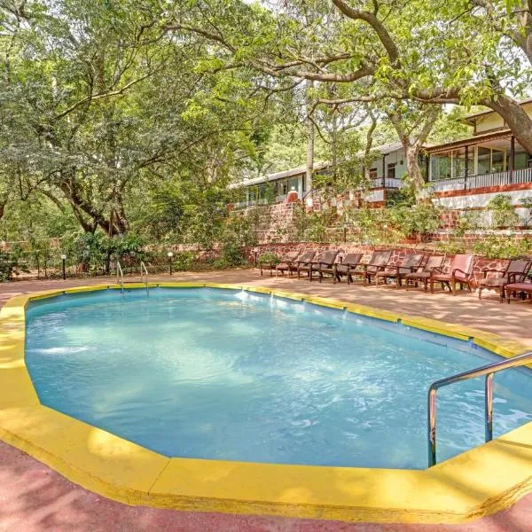 Treebo Trend Cecil Resort 600 Mtrs From Matheran Railway Station，位于Chinchavli的酒店