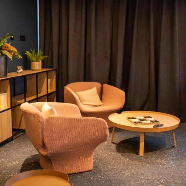 Ibis Bourgoin Jallieu Medipole，位于布尔昆的酒店