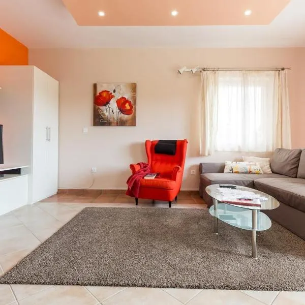 Dina Apartments，位于普拉的酒店