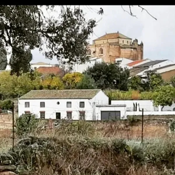 Casa El Azahin，位于El Cerro del Hierro的酒店