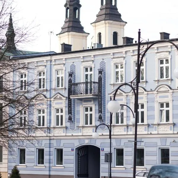 拉图斯岑旅馆，位于Złoczew的酒店