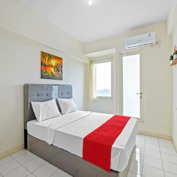 Skyland Podomoro Golf View Apartemen，位于茂物的酒店