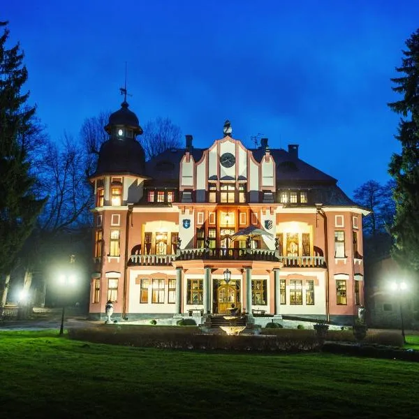 勒托拉德沃特科酒店，位于Žirovnice的酒店
