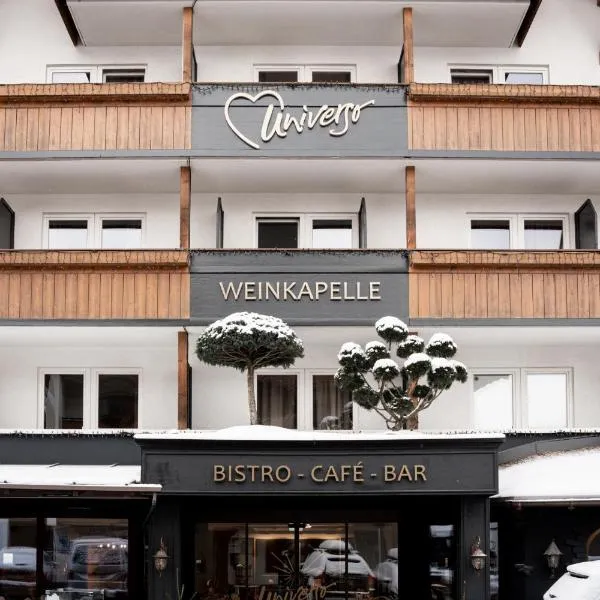 Hotel Universo，位于瑟弗浩斯的酒店