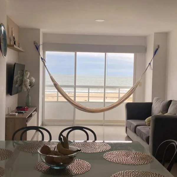 Vistalu - Amazing View Beach Apartment，位于普拉亚斯的酒店