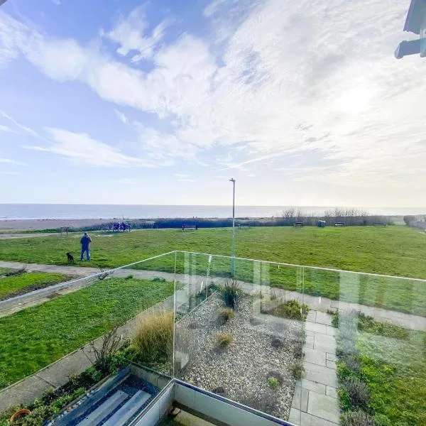 4 Sea View Walk, Pakefield，位于Pakefield的酒店