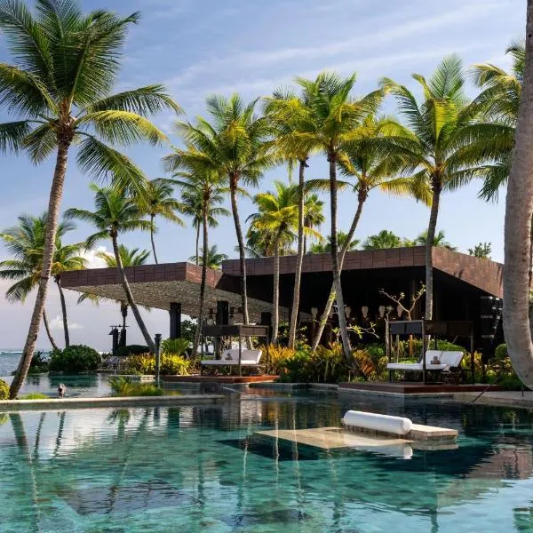 多拉多海滩丽思卡尔顿精品度假酒店，位于Vega Alta的酒店