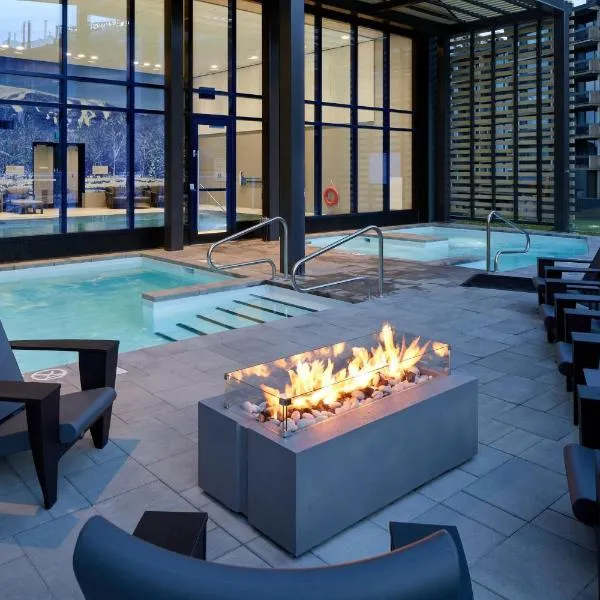 Delta Hotels by Marriott Mont Sainte-Anne, Resort & Convention Center，位于博普雷的酒店