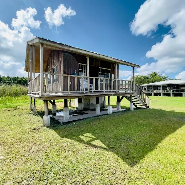 Lamanai Riverside Retreat，位于奥兰治沃克的酒店