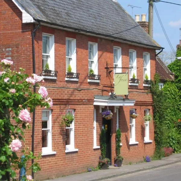 拉福斯克兰伯恩旅馆，位于Wimborne Saint Giles的酒店