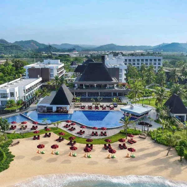 Pullman Lombok Merujani Mandalika Beach Resort，位于龙目岛库塔的酒店