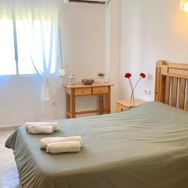 桑戈塞拉德拉斯涅韦斯旅舍，位于Alozaina的酒店