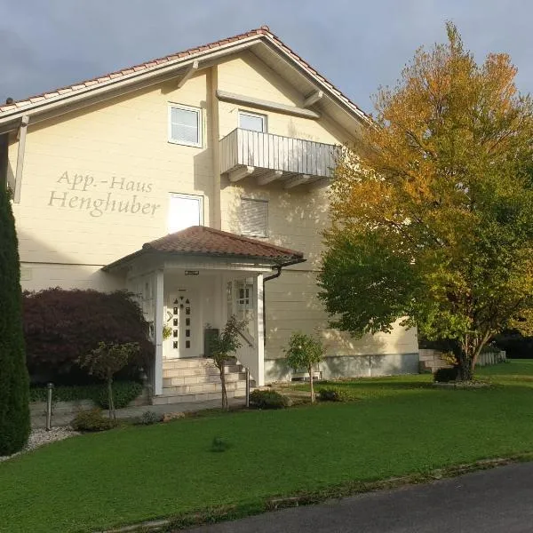 Appartementhaus Henghuber，位于巴特法兴格的酒店