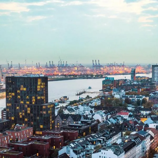 帝王河畔酒店，位于汉堡的酒店