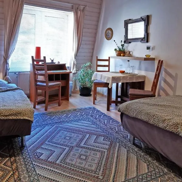 Bed and Breakfast - Doppelzimmer，位于Sauerthal的酒店