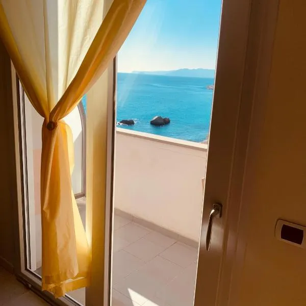 Mono Ele a Varigotti，位于瓦里格提的酒店